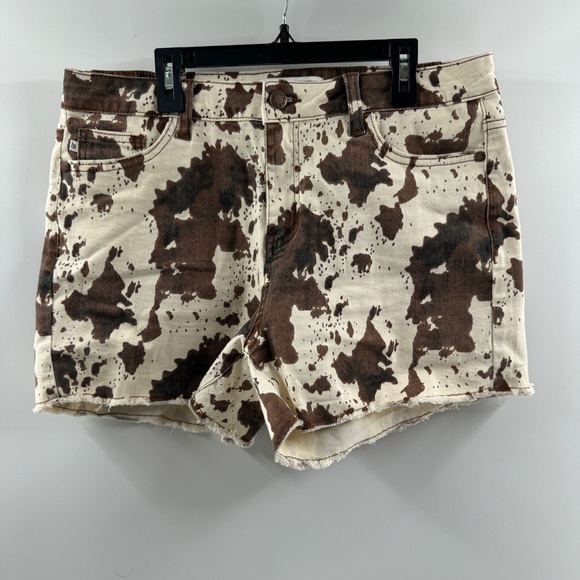 Judy Blue Pants - Judy Blue Women’s Printed Denim Shorts Size Large